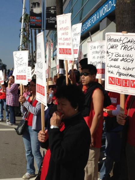 Several thousand Kaiser Permanente Nurses strike outside Kaiser Permanente facilities on Tuesday. (Photo courtesy ATVN)