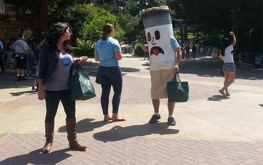 UCLA is the first school in the U.S. to go tobacco-free. (ATVN/Vicki Chen)