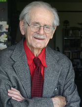 Norman Corwin helped bring the radio program to USC Annenberg. (Photo/Maggie Smith)