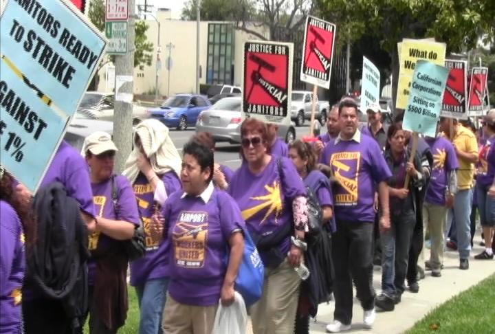 L.A. janitors gathered Wednesday to protest low salaries and benefits (Photo courtesy ATVN).